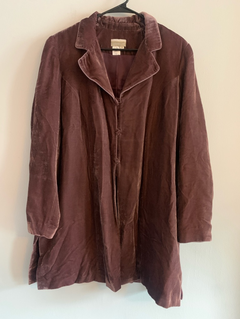 COLDWATER CREEK Velvet Trench Coat in Plum